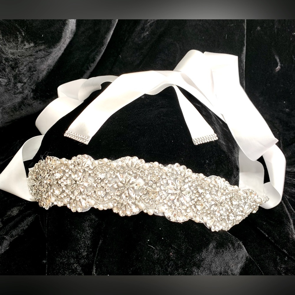 Bride Belt Rhinestone Tie Waist Sash Wedding Dress Satin Ribbon Crystal Pearl